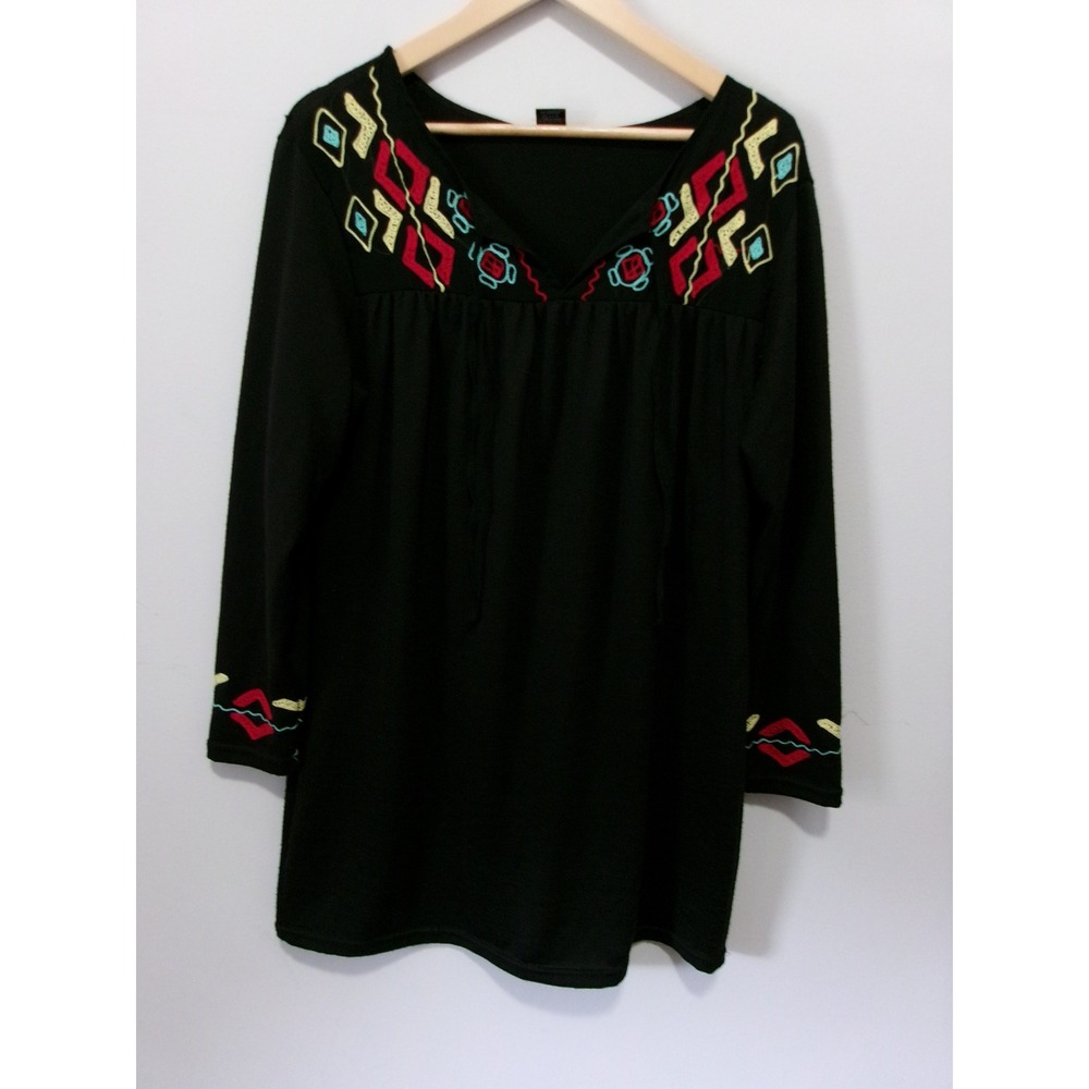 Highness Black Embroidered Long Sleeve Tunic Top Plus Size 1X Boho Geometric